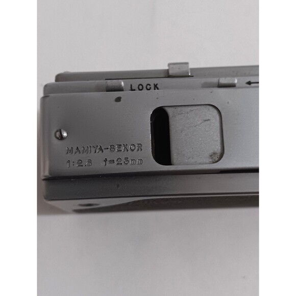 Vintage Mamiya 16 Automatic Camera & Case- turns on - Picture 6 of 11